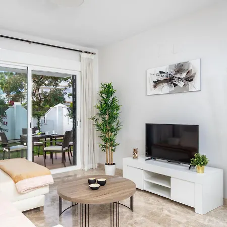 Naranjos Singles By Interhome בית נופש מארבלה