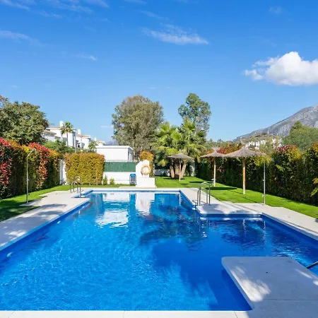 Naranjos Singles By Interhome * Marbella