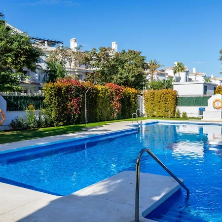 Hébergement de vacances Naranjos Singles By Interhome Marbellac